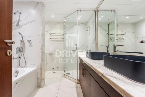 Квартира с 3 спальнями в Dubai Festival City, ОАЭ №137981 13