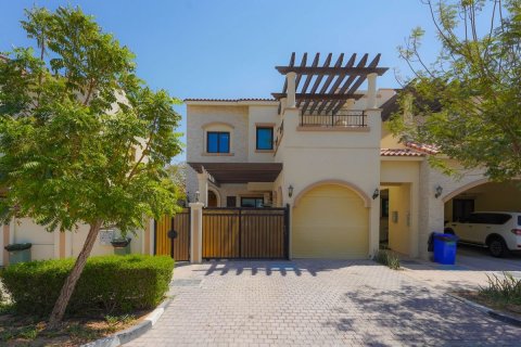 Commercial property de 3 chambres à Al Salam Street, UAE No. 61960 1