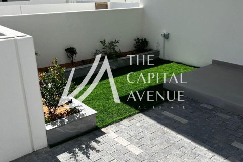 4 bedrooms Villa on the Yas Island, UAE No. 137052 28