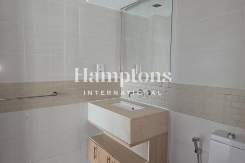 Квартира с 1 спальней в The Address Dubai Marina, ОАЭ №187299
