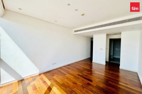 Apartment de 2 dormitorios en City Walk, UAE No. 184399 8