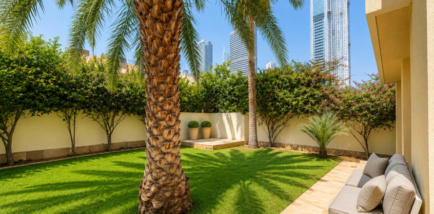 Villa de 5 chambres à Meadows, UAE No. 208882