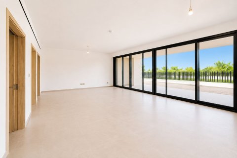 Villa de 4 dormitorios en Jebel Ali, UAE No. 208879 4
