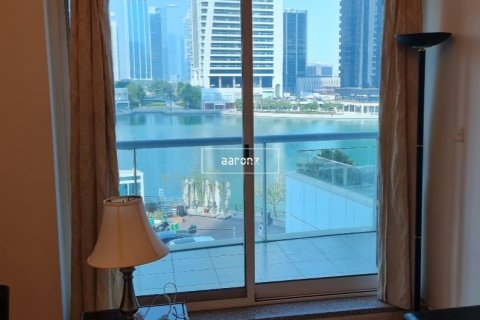 Apartment de 1 dormitorio en Jumeirah Lake Towers, UAE No. 102366 1
