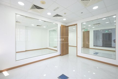 94.6m² Office in Business Bay, UAE No. 102367 8