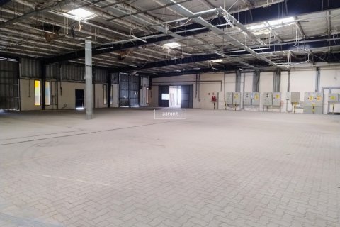 Warehouse de 5759.9m² en Al Quoz, UAE No. 102364 5