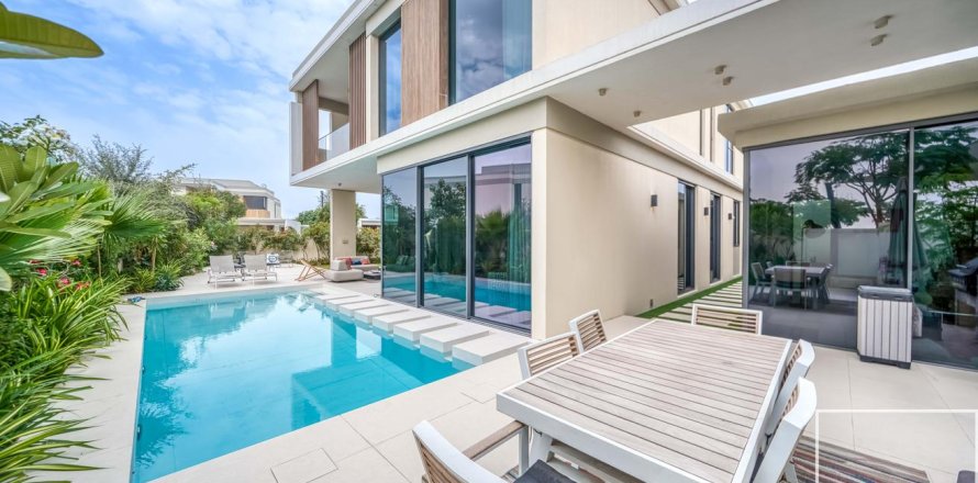 5 bedrooms Villa in Harmony, UAE No. 203726