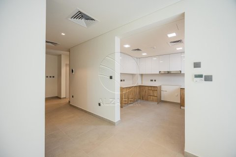 Villa de 4 dormitorios en  Yas Island, UAE No. 91184 6