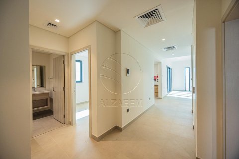 Villa de 4 dormitorios en  Yas Island, UAE No. 91184 18