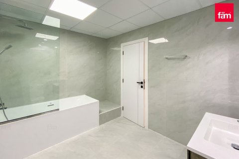 4 bedrooms Apartment  No. 116130 26