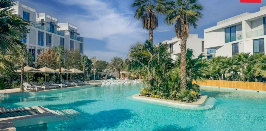 Villa de 4 dormitorios en Al Barari, UAE No. 126077