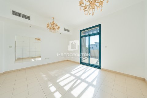 Villa de 5 dormitorios  No. 129570 23