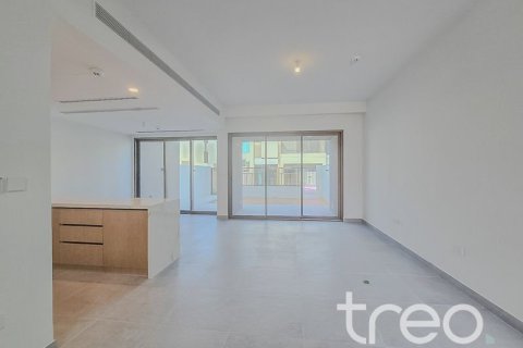 Villa de 3 dormitorios en Dubai, UAE No. 174138 6
