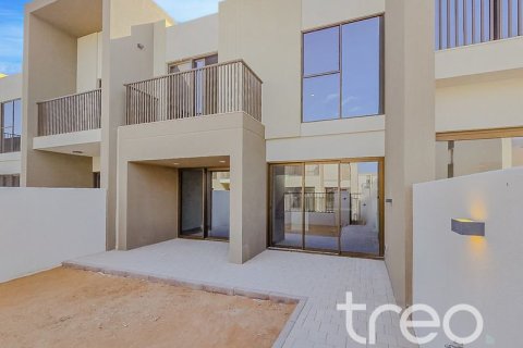 Villa de 3 dormitorios en Dubai, UAE No. 174138 17
