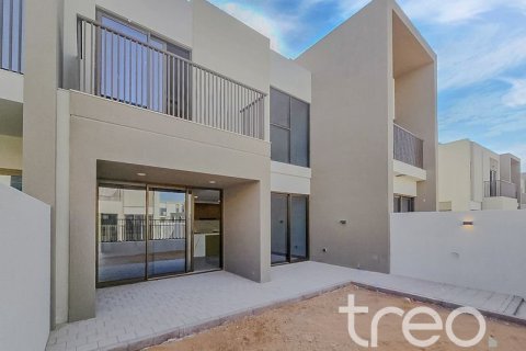 Villa de 3 dormitorios en Dubai, UAE No. 174138