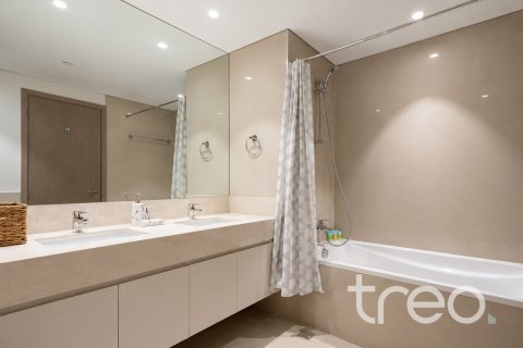 2 bedrooms Apartment in Burj Khalifa, UAE No. 174139 9