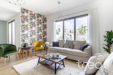 Villa de 3 dormitorios en Hayat Townhouses, UAE No. 174143 4