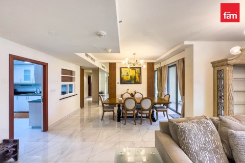 Appartement de 3 chambres à Dubai, UAE No. 100357 3
