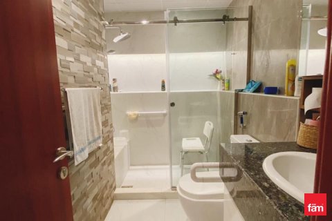3 bedrooms Apartment in Dubai, UAE No. 100357 10