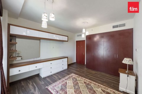 Appartement de 3 chambres à Dubai, UAE No. 100357 11