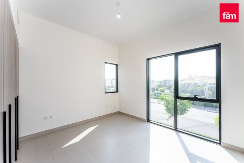 Villa de 4 dormitorios en Al Furjan, UAE No. 100336 8