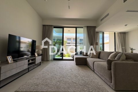 Townhouse de 3 chambres à Town Square, UAE No. 155617 16