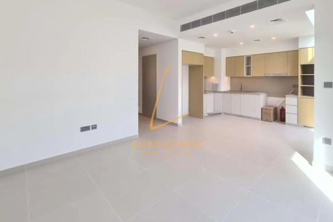 Villa de 3 dormitorios en Joy, UAE No. 148974 3