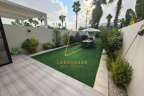 4 bedrooms Townhouse in DAMAC Hills (Akoya by DAMAC), UAE No. 148976 25