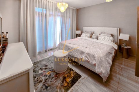 4 bedrooms Townhouse in DAMAC Hills (Akoya by DAMAC), UAE No. 148976 20