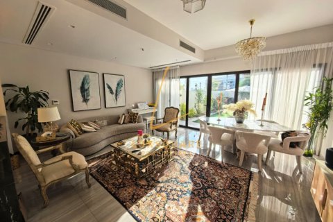 4 bedrooms Townhouse in DAMAC Hills (Akoya by DAMAC), UAE No. 148976