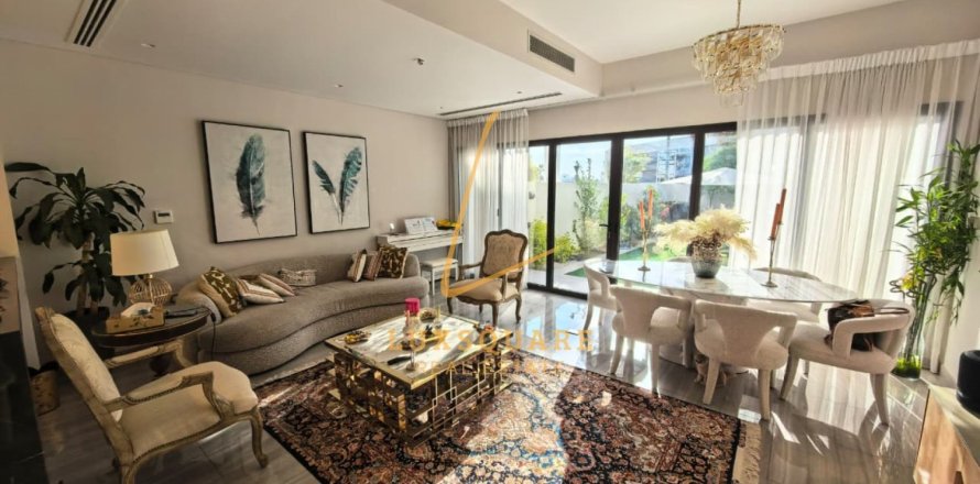4 bedrooms Townhouse in DAMAC Hills (Akoya by DAMAC), UAE No. 148976
