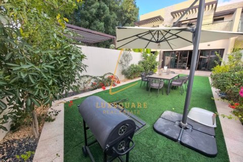 4 bedrooms Townhouse in DAMAC Hills (Akoya by DAMAC), UAE No. 148976 9