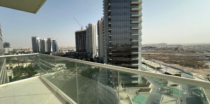 2 bedrooms Apartment in Dubai, UAE No. 168580