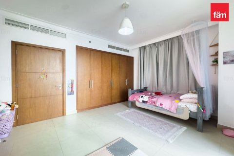 Appartement de 3 chambres à Dubai, UAE No. 168582 11