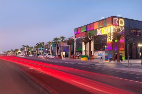 6967.73m² Building in Al Satwa, UAE No. 187915 5