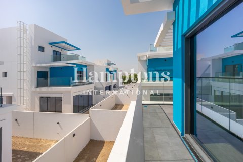 Villa de 5 dormitorios No. 118637 20