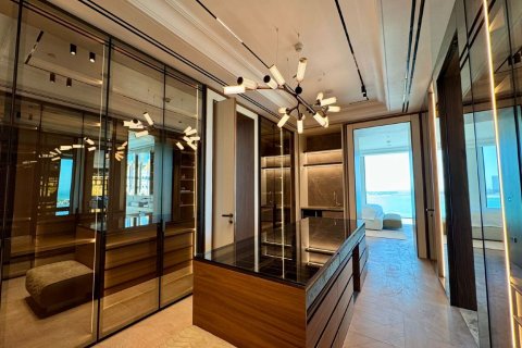 8 bedrooms Villa in Ras Al Khaimah, UAE No. 183824 15