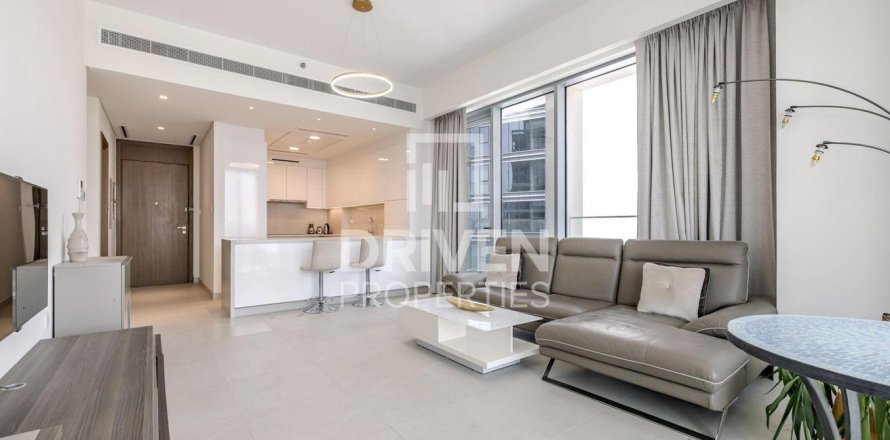Apartment de 2 dormitorios en Al Wasl, UAE No. 192011