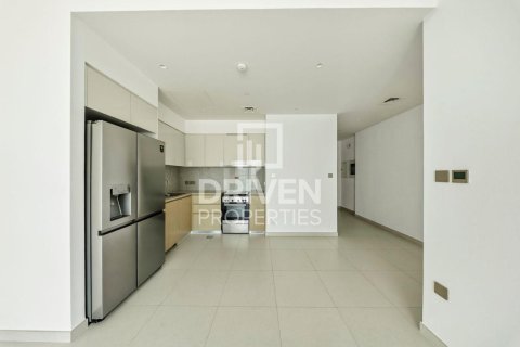 2 bedrooms Apartment in Burj Royale, UAE No. 192014 3