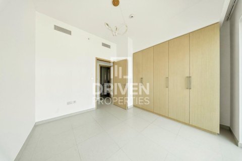 2 bedrooms Apartment in Burj Royale, UAE No. 192014 8