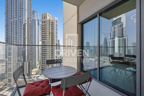 Квартира с 3 спальнями в Burj Royale, ОАЭ №192015 24