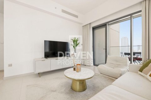Квартира с 3 спальнями в Burj Royale, ОАЭ №192015 7