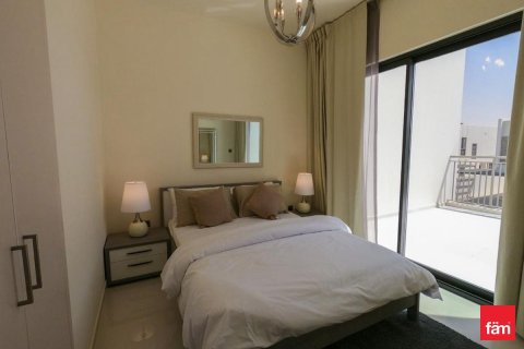 3 bedrooms Villa in Dubai, UAE No. 161862 9