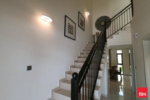 3 bedrooms Villa in Dubai, UAE No. 161862 12