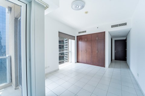 3 bedrooms Apartment in Dubai, UAE No. 199813 6