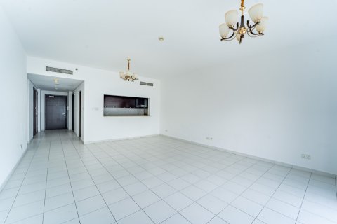 3 bedrooms Apartment in Dubai, UAE No. 199813 8