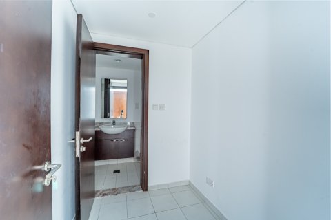 3 bedrooms Apartment in Dubai, UAE No. 199813 10