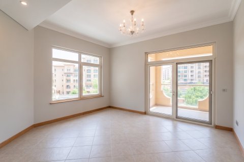 2 bedrooms Apartment in Palm Jumeirah, UAE No. 199811 24