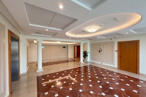 2 bedrooms Apartment in Palm Jumeirah, UAE No. 199811 3
