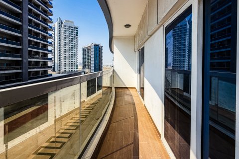 1 bedroom Apartment in Dubai Sports City, UAE No. 199809 11
